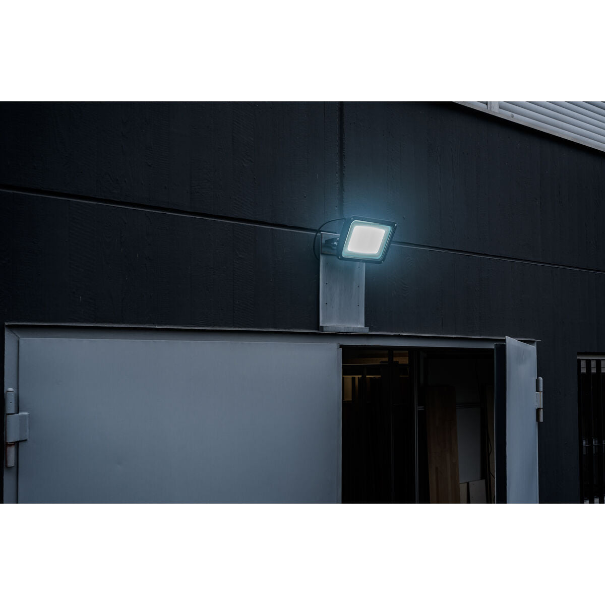 LED spotlight Brennenstuhl JARO D 50 W 5800 Lm Black (6500 K)
